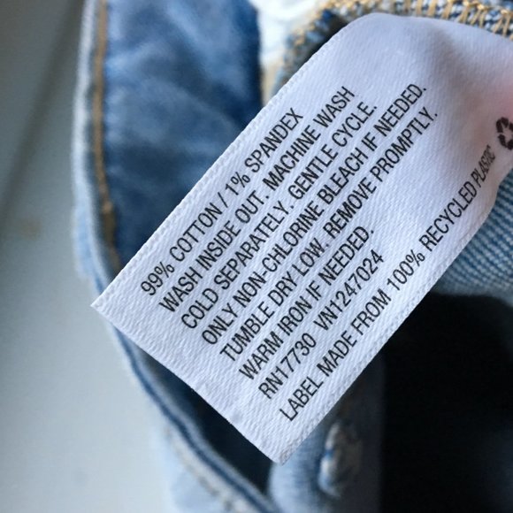 NWT Wild Fable light wash distressed jean mini skirt - Picture 6 of 9